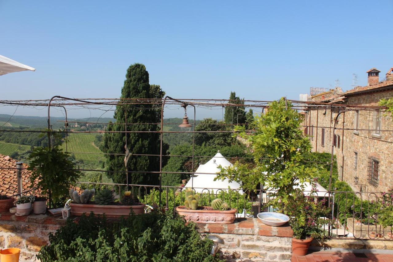 Le Terrazze Del Chianti Bed and Breakfast San Donato in Poggio Exterior foto